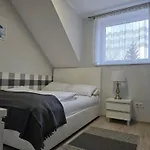 Danusia 3*